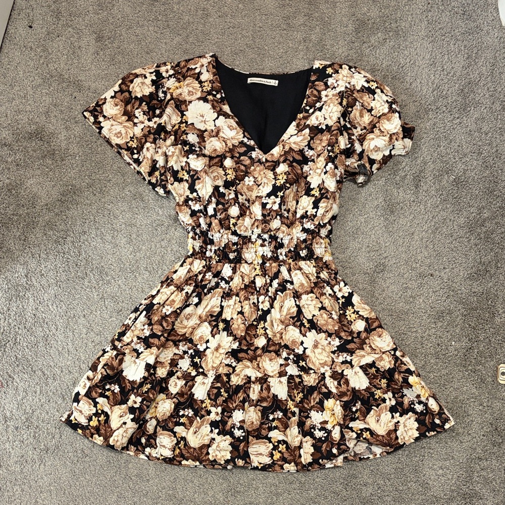 Abercrombie Floral Linen Blend V-neck Flutter Sleeve Smocked Waist Mini Dress